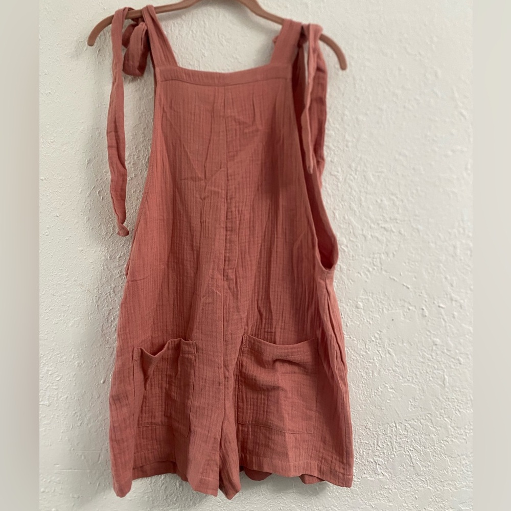 Pink Sleeveless Jumpsuit with Pockets Size Medium Adjustable Straps